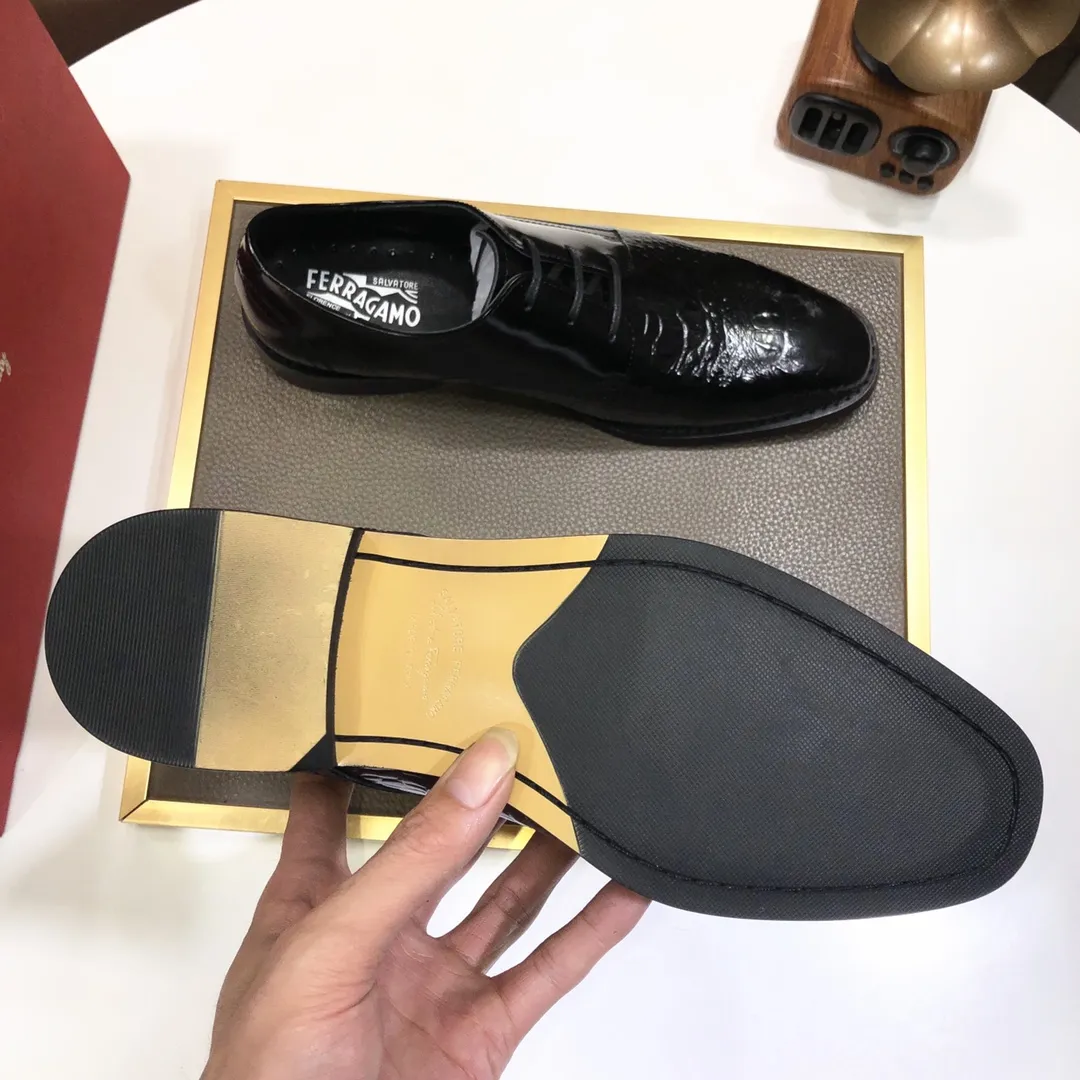 Men's shoes 💰480💰[Ferragamo/Ferragamo] The latest model in the counter, original imported cowhide fabric + sheepskin lining + original luxury metal buckle + original combination outsole, no pressure in comparison 38--44 (custom-made for 45, non-refundable)